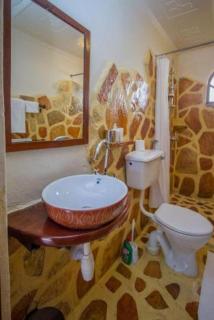 2 Friends Guest House - Jinja - 8