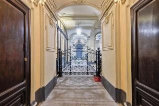 Acadamis -Il rifugio dei Mercanti- Piazza Castello - Torino - 6