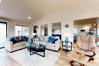 The Chinook House - 3