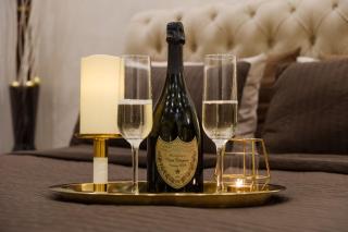 Central Business Apartments Jacuzzi - 2