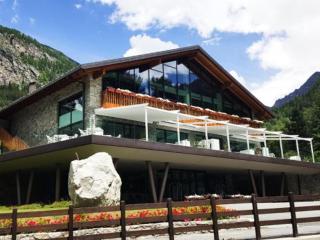 Grand Hotel Courmayeur Mont Blanc, by R Collection Hotels - 8