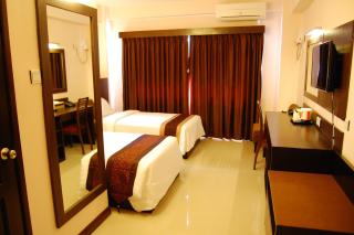Hotel Yankin - 7