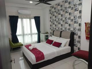 Luxury Homestay at Emira Residence - Shah Alam - 2