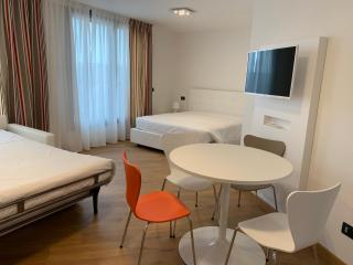 BB Hotels Aparthotel Isola - Milan - 1