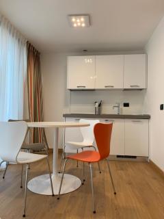 BB Hotels Aparthotel Isola - Milan - 2