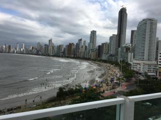 APARTAMENTO FRENTE MAR com vista fantástica - Balneário Camboriú - 1