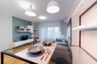 Modern Living in city centre - PRIVATE PARKING - 1