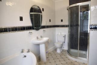 Glengarry Castle Hotel - 8