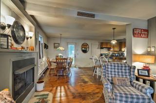 Northville Lakefront Escape with Deck Walk to Lake - Benson - 7