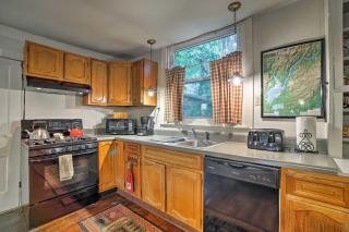 Northville Lakefront Escape with Deck Walk to Lake - Benson - 1
