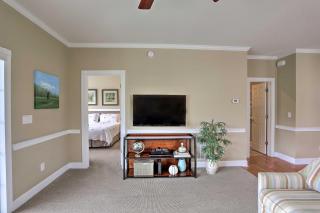 Central Myrtle Beach Condo with Golf Course View! - Myrtle Beach - 6