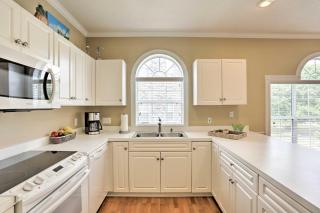 Central Myrtle Beach Condo with Golf Course View! - Myrtle Beach - 4