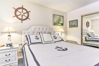 Wine Country Oasis with Waterfront Terrace and Dock! - Clearlake Oaks - 3
