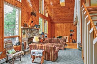 Stamford Lakefront Home with Dock and Wraparound Deck! - 6