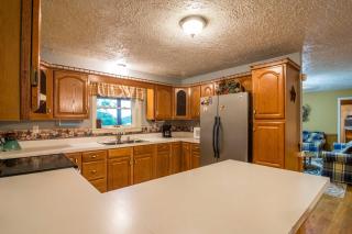 Home with Views, Mins to Monongahela National Forest - 3