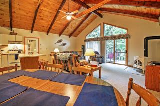 Peaceful Lincoln Chalet Less Than 2 Mi to Loon Mtn Skiing! - Lincoln - 4