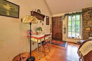 Serene Creekside Cottage Near Mount Pisgah! - Candler - 5