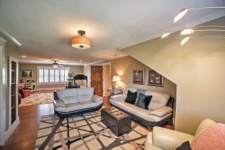 Spacious and Stunning Cleveland Getaway on 1 Acre - Cleveland - 1