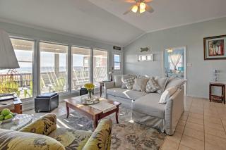 Covered Patio Beachfront Galveston Home! - 5