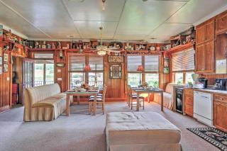Cottage by the Pond on Gorgeous Expansive Estate - Ridgeway - 3
