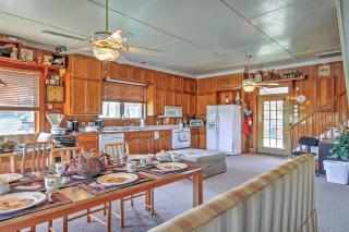 Cottage by the Pond on Gorgeous Expansive Estate - Ridgeway - 4