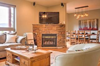 Fraser Townhome with Mtn Views - 6 Mi to Winter Park - Fraser - 0
