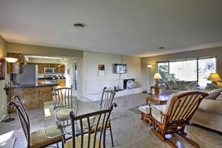 Pet-Friendly Daytona Beach Home, Walk to the Ocean - Port Orange - 5