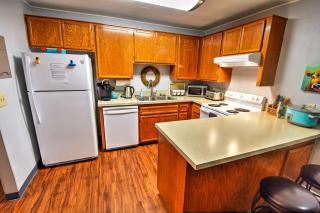 Convenient and Modern Fairbanks Apt - 2 Mi to Dtwn! - 4