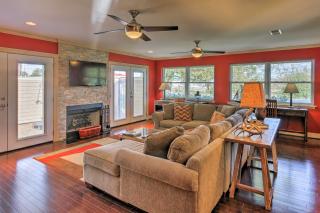 Pottsboro Home on 2 Acres with Hot Tub, Near Marina! - Pottsboro - 7