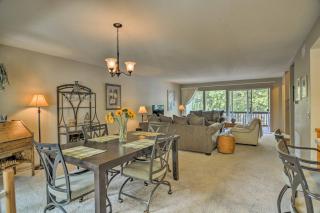 Lakefront Townhome with View in Hot Springs Village! - 9