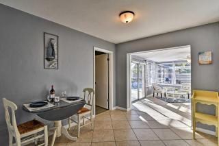 Florida Home 3 Mi to Siesta Key, Walk to Gulf Gate - Sarasota - 6