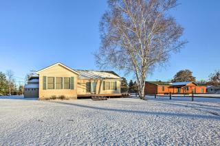 Cozy Riverfront Home with Fire Pit in Houghton Lake! - Houghton Lake - 8