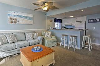 Walk to Ocean Myrtle Beach Retreat with Sunroom - 8