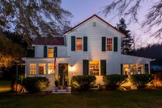 3-Acre Lodge with Snowmobile and Four-Wheeling Trails - 9