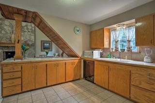 Dripping Springs Home with Deck, Near Wedding Venue - 4