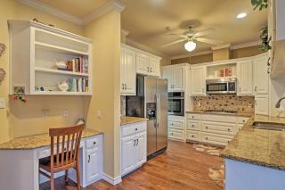 Round Rock Lakefront Home with Water Toys and Fire Pit - 5