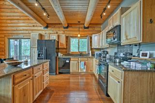 New Meadows Log Cabin on 9 Acres - Near Brundage! - 3