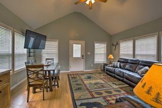Half Mi to Yacht Club Home by Perry Lake! - Ozawkie - 5