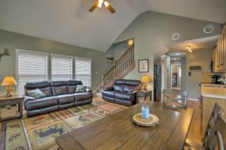 Half Mi to Yacht Club Home by Perry Lake! - Ozawkie - 4