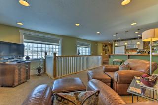 Walkable Downtown Logan Apartment with Rooftop Deck - Logan - 8