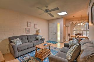 Green Valley Townhome with Resort Amenities! - Green Valley - 2