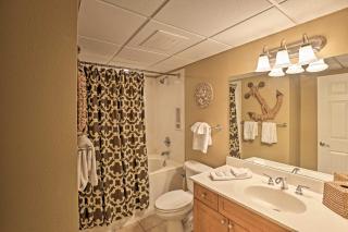 Oceanfront PCB Condo with Balcony and Pool Access! - 6