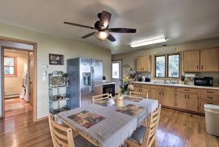 Charming Neenah House with Porch on Lake Winnebago! - 2