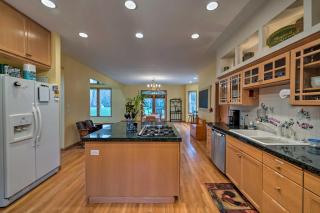 Home on Skykomish River with Fire Pit and Hot Tub - 1