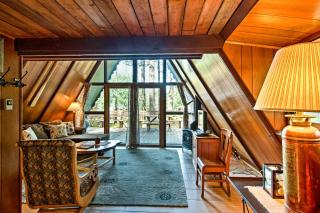 Serene Washington Escape with Deck and Mountain Views! - Packwood - 3