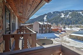 Red River Home with 2 Balconies - 1 Block to Main St - Red River - 9