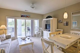 Relax by Pool and Golf Chic Myrtle Beach Condo - Myrtle Beach - 6