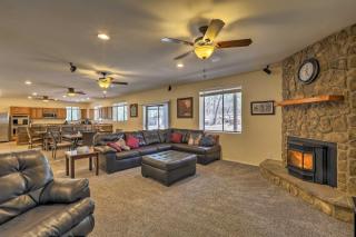 3 Mi to Rainbow Lake Home with Hot Tub and Deck - Pinetop-Lakeside - 8