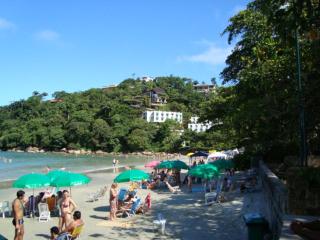 PÉ NA AREIA na Praia das Toninhas, Condomínio Wimbledon, direto na areia, o Melhor da região, completo, 5 estrelas ! - 3