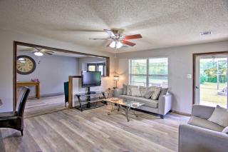 Quiet Clayton Home with Mountain Views 4 Mi to Lake! - Clayton - 8